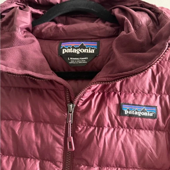 Patagonia Women's Down Sweater with Hood - Plum Large - Picture 2 of 4